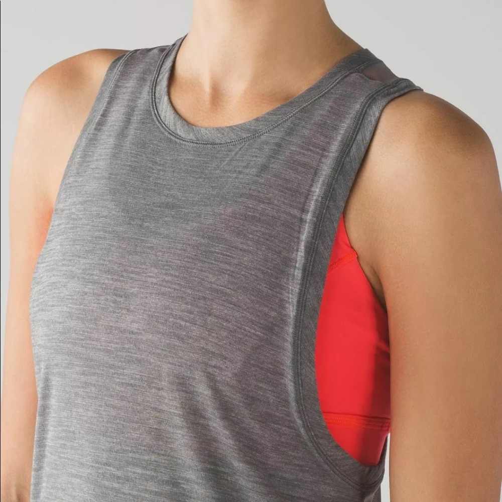 Lululemon Work the Circuit 2-in-1 Tank, Sz 6